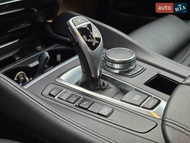 Сірий БМВ Х6, об'ємом двигуна 3 л та пробігом 106 тис. км за 31800 $, фото 31 на Automoto.ua