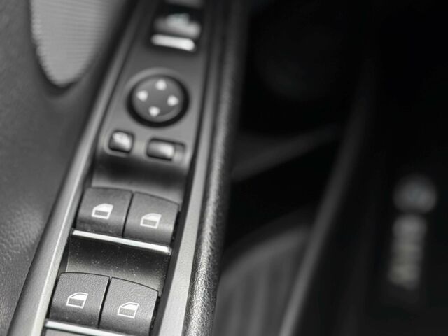 Серый БМВ Х6, объемом двигателя 3 л и пробегом 100 тыс. км за 28900 $, фото 17 на Automoto.ua