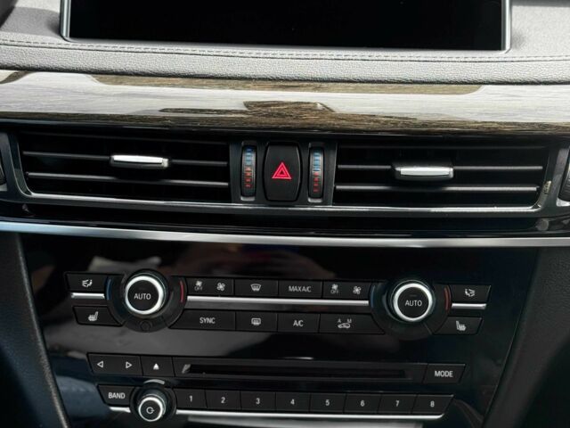 Серый БМВ Х6, объемом двигателя 3 л и пробегом 100 тыс. км за 28900 $, фото 18 на Automoto.ua