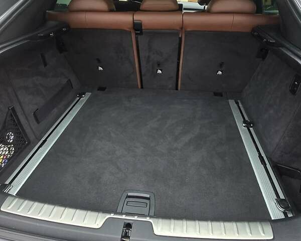 Серый БМВ Х6, объемом двигателя 2.98 л и пробегом 169 тыс. км за 40200 $, фото 10 на Automoto.ua