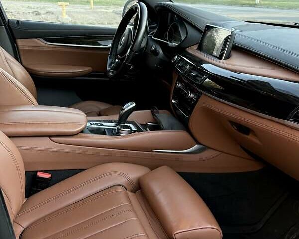 Сірий БМВ Х6, об'ємом двигуна 2.98 л та пробігом 71 тис. км за 32000 $, фото 22 на Automoto.ua