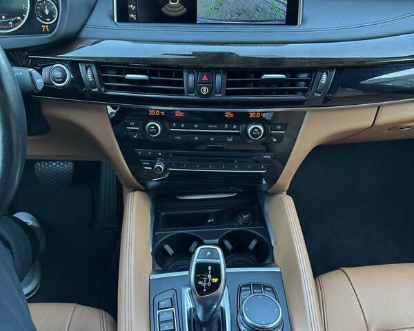 Серый БМВ Х6, объемом двигателя 2.98 л и пробегом 155 тыс. км за 31000 $, фото 12 на Automoto.ua