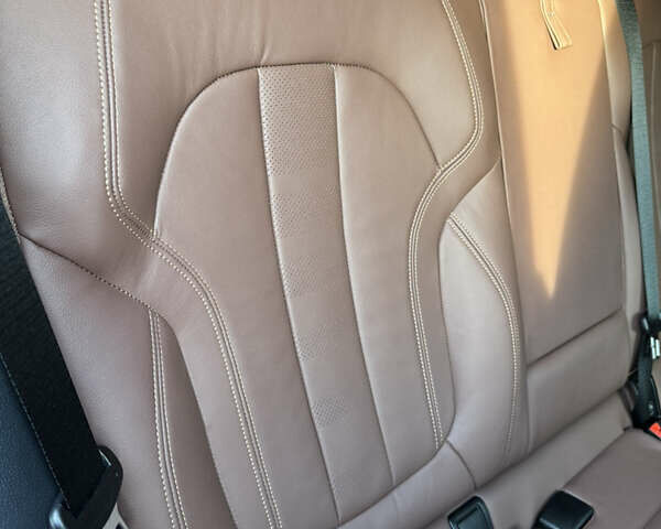 Сірий БМВ Х6, об'ємом двигуна 3 л та пробігом 99 тис. км за 82000 $, фото 45 на Automoto.ua