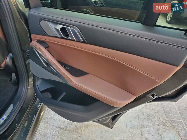 Серый БМВ Х6, объемом двигателя 2.99 л и пробегом 130 тыс. км за 65000 $, фото 15 на Automoto.ua