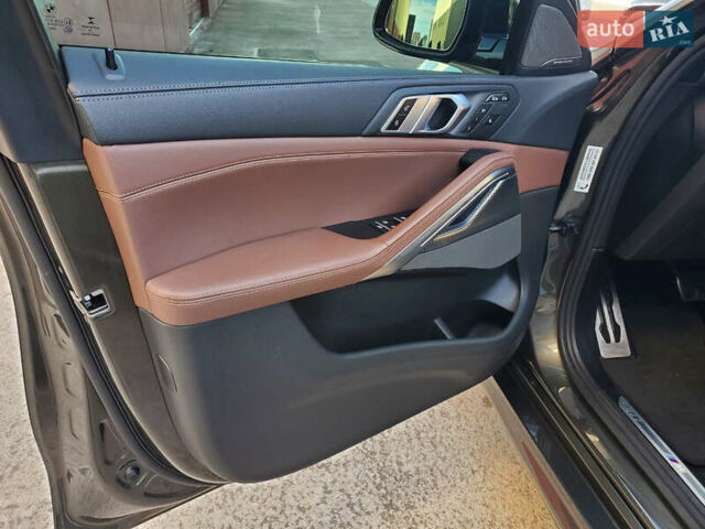 Серый БМВ Х6, объемом двигателя 2.99 л и пробегом 130 тыс. км за 65000 $, фото 27 на Automoto.ua