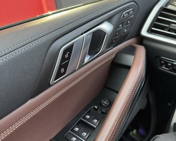 Сірий БМВ Х6, об'ємом двигуна 3 л та пробігом 99 тис. км за 82000 $, фото 31 на Automoto.ua