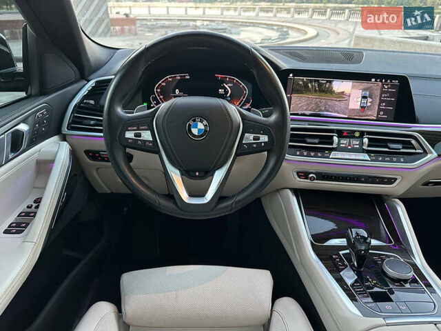 Серый БМВ Х6, объемом двигателя 3 л и пробегом 31 тыс. км за 69800 $, фото 48 на Automoto.ua