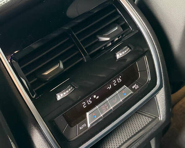 Серый БМВ Х6, объемом двигателя 3 л и пробегом 60 тыс. км за 68000 $, фото 12 на Automoto.ua