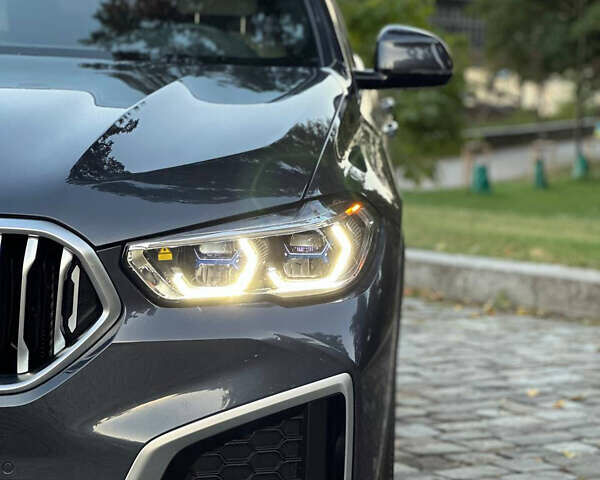 Серый БМВ Х6, объемом двигателя 3 л и пробегом 31 тыс. км за 69800 $, фото 17 на Automoto.ua