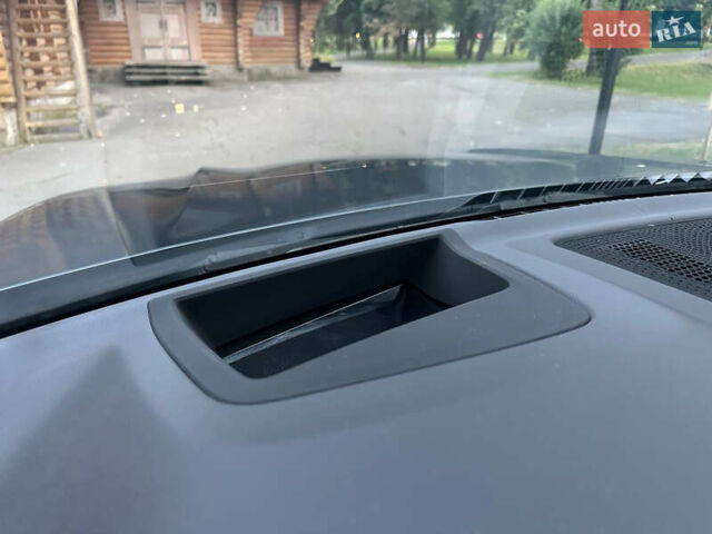 Серый БМВ Х6, объемом двигателя 3 л и пробегом 31 тыс. км за 69800 $, фото 75 на Automoto.ua