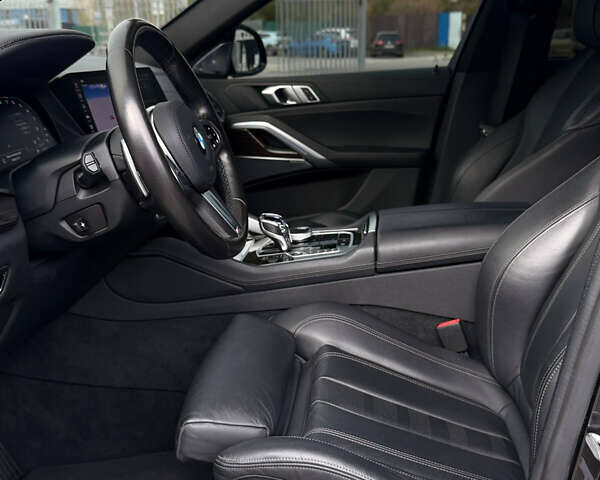 Серый БМВ Х6, объемом двигателя 3 л и пробегом 60 тыс. км за 68000 $, фото 11 на Automoto.ua