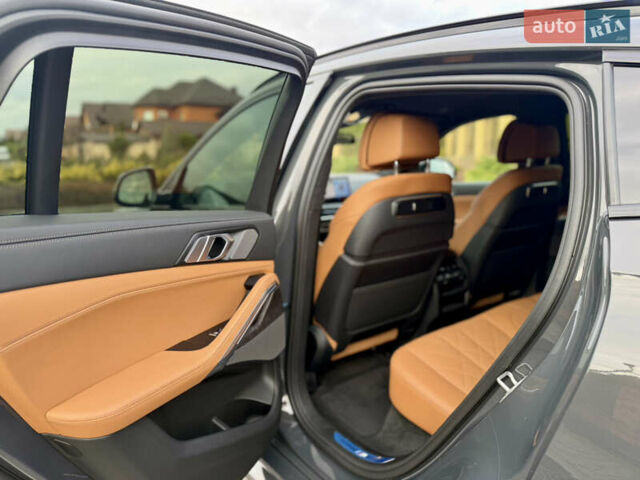 Серый БМВ Х6, объемом двигателя 2.99 л и пробегом 55 тыс. км за 115000 $, фото 37 на Automoto.ua