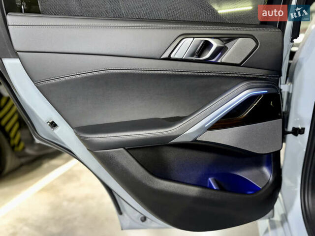 Серый БМВ Х6, объемом двигателя 2.99 л и пробегом 32 тыс. км за 104500 $, фото 29 на Automoto.ua
