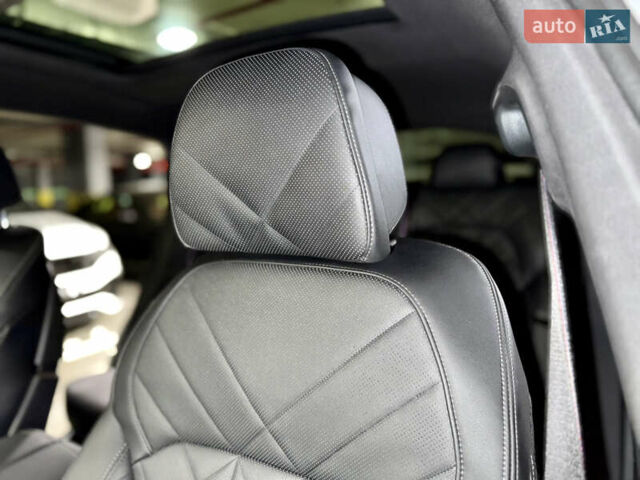 Серый БМВ Х6, объемом двигателя 2.99 л и пробегом 32 тыс. км за 104500 $, фото 21 на Automoto.ua