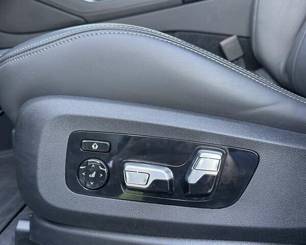 Серый БМВ Х6, объемом двигателя 4.39 л и пробегом 24 тыс. км за 131700 $, фото 37 на Automoto.ua