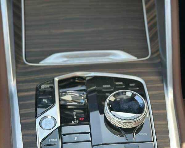 Серый БМВ Х6, объемом двигателя 2.99 л и пробегом 1 тыс. км за 121000 $, фото 40 на Automoto.ua