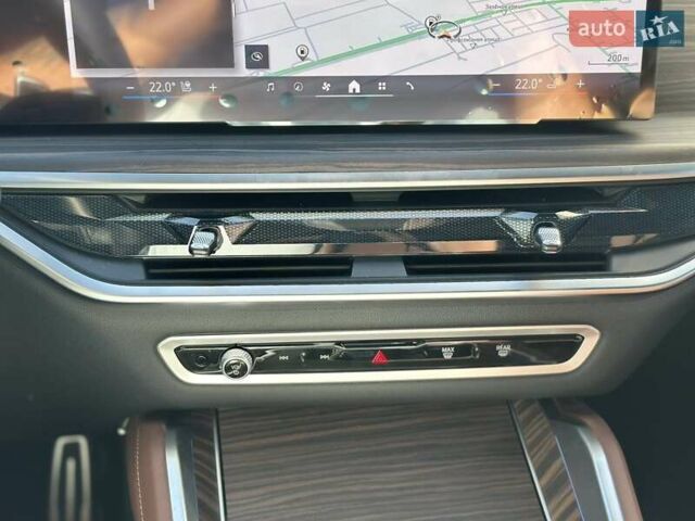 Серый БМВ Х6, объемом двигателя 2.99 л и пробегом 1 тыс. км за 121000 $, фото 38 на Automoto.ua