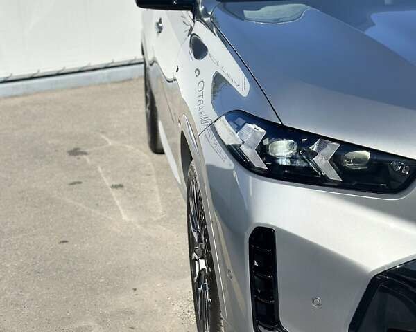 Серый БМВ Х6, объемом двигателя 2.99 л и пробегом 1 тыс. км за 121000 $, фото 10 на Automoto.ua