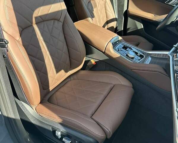 Серый БМВ Х6, объемом двигателя 2.99 л и пробегом 1 тыс. км за 121000 $, фото 25 на Automoto.ua