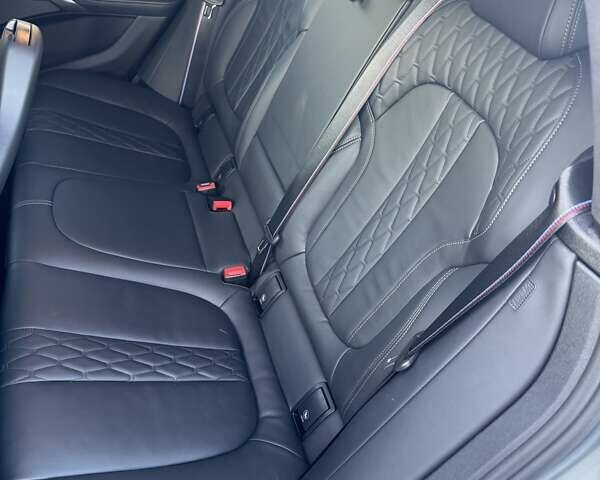 Серый БМВ Х6, объемом двигателя 4.39 л и пробегом 24 тыс. км за 131700 $, фото 23 на Automoto.ua