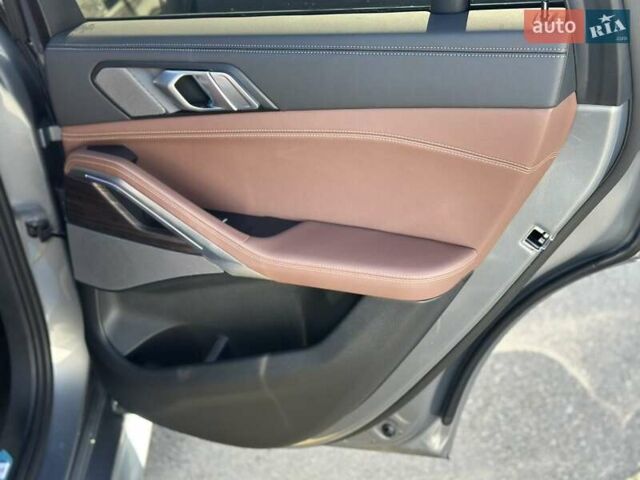 Серый БМВ Х6, объемом двигателя 2.99 л и пробегом 1 тыс. км за 121000 $, фото 29 на Automoto.ua