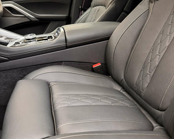 Сірий БМВ Х6, об'ємом двигуна 2.99 л та пробігом 1 тис. км за 159000 $, фото 28 на Automoto.ua