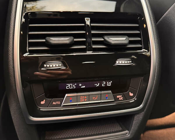 Сірий БМВ Х6, об'ємом двигуна 2.99 л та пробігом 1 тис. км за 159000 $, фото 48 на Automoto.ua