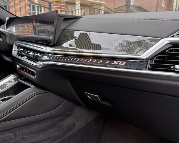 Сірий БМВ Х6, об'ємом двигуна 2.99 л та пробігом 1 тис. км за 159000 $, фото 42 на Automoto.ua