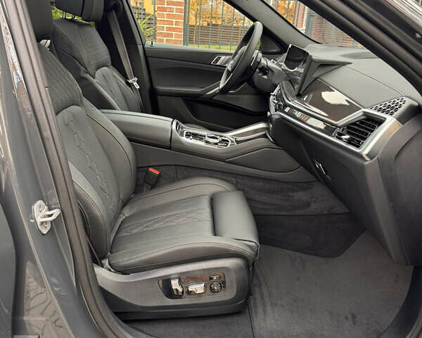 Сірий БМВ Х6, об'ємом двигуна 2.99 л та пробігом 1 тис. км за 159000 $, фото 40 на Automoto.ua