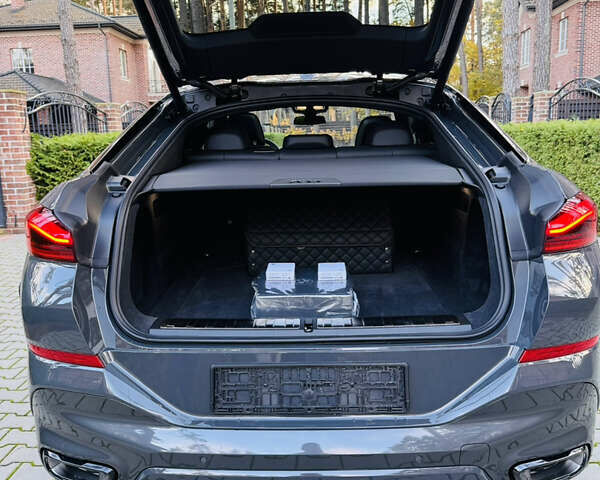 Сірий БМВ Х6, об'ємом двигуна 2.99 л та пробігом 1 тис. км за 159000 $, фото 24 на Automoto.ua