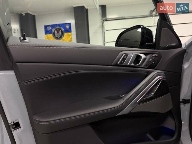 Серый БМВ Х6, объемом двигателя 2.99 л и пробегом 1 тыс. км за 131500 $, фото 51 на Automoto.ua