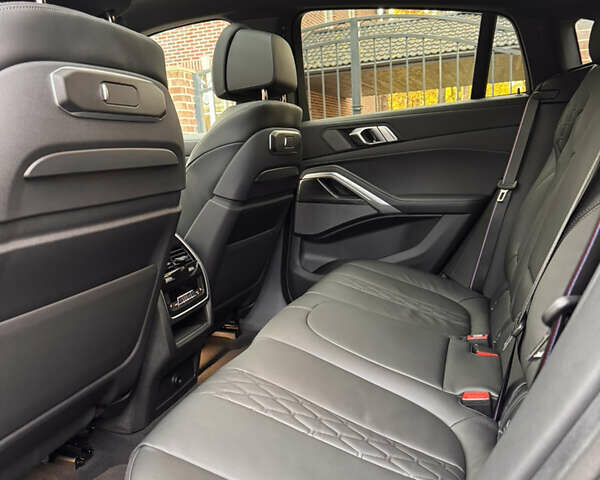 Сірий БМВ Х6, об'ємом двигуна 2.99 л та пробігом 1 тис. км за 159000 $, фото 46 на Automoto.ua