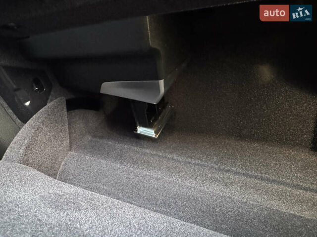 Сірий БМВ Х6, об'ємом двигуна 2.99 л та пробігом 1 тис. км за 159000 $, фото 56 на Automoto.ua
