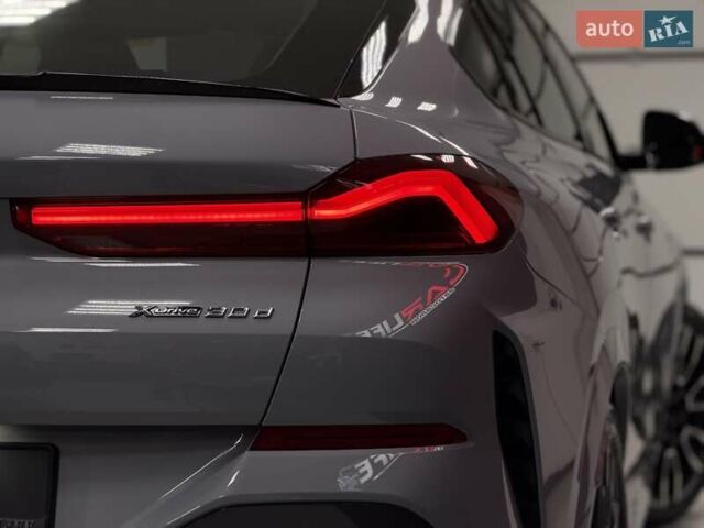 Серый БМВ Х6, объемом двигателя 2.99 л и пробегом 1 тыс. км за 131500 $, фото 19 на Automoto.ua