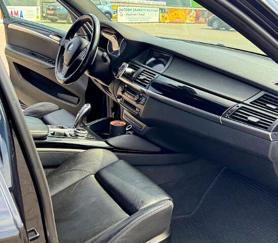 Синій БМВ Х6, об'ємом двигуна 4.4 л та пробігом 170 тис. км за 17500 $, фото 8 на Automoto.ua
