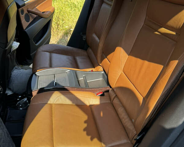 Синий БМВ Х6, объемом двигателя 3 л и пробегом 180 тыс. км за 19000 $, фото 12 на Automoto.ua