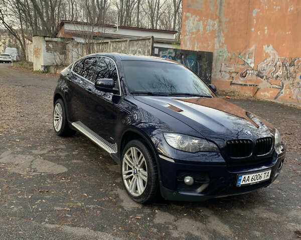 Синий БМВ Х6, объемом двигателя 2.99 л и пробегом 298 тыс. км за 18000 $, фото 1 на Automoto.ua