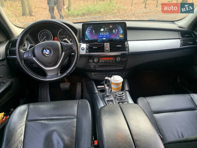 Синий БМВ Х6, объемом двигателя 2.99 л и пробегом 298 тыс. км за 18000 $, фото 8 на Automoto.ua