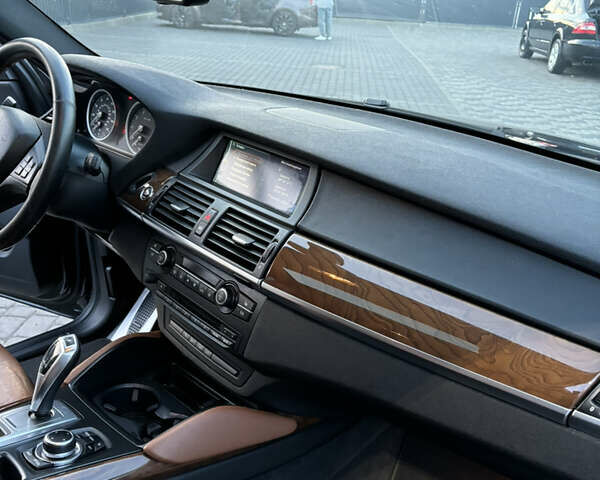 Синий БМВ Х6, объемом двигателя 2.98 л и пробегом 198 тыс. км за 17500 $, фото 11 на Automoto.ua