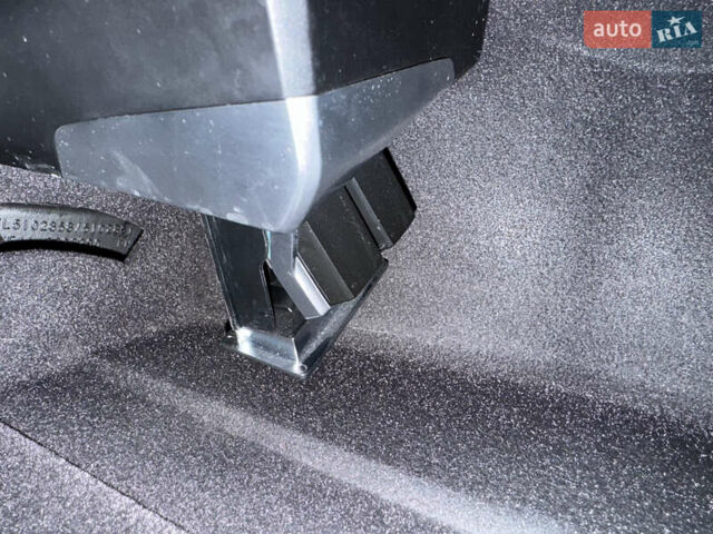 Синій БМВ Х6, об'ємом двигуна 2.99 л та пробігом 141 тис. км за 69999 $, фото 42 на Automoto.ua