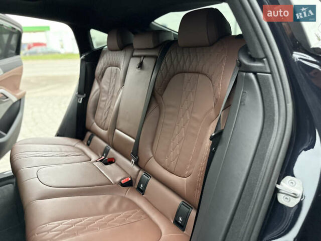 Синій БМВ Х6, об'ємом двигуна 2.99 л та пробігом 12 тис. км за 93900 $, фото 70 на Automoto.ua