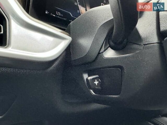 Синий БМВ Х6, объемом двигателя 3 л и пробегом 58 тыс. км за 89900 $, фото 128 на Automoto.ua