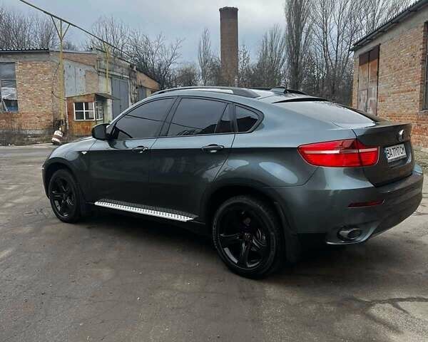 Зелений БМВ Х6, об'ємом двигуна 3 л та пробігом 263 тис. км за 20999 $, фото 4 на Automoto.ua