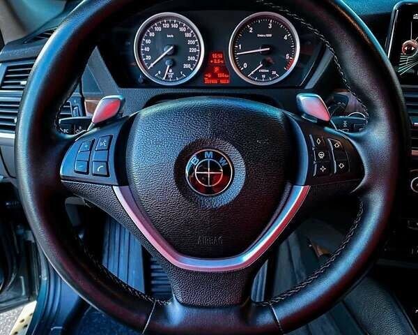 Зелений БМВ Х6, об'ємом двигуна 3 л та пробігом 263 тис. км за 20999 $, фото 12 на Automoto.ua