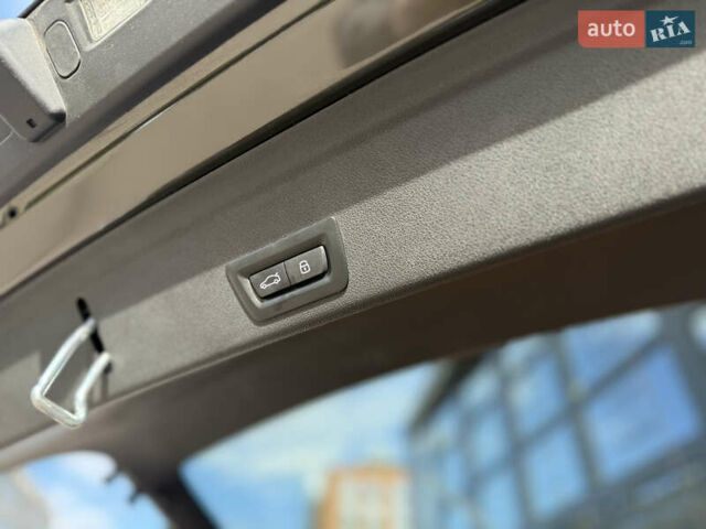 Зеленый БМВ Х6, объемом двигателя 2.99 л и пробегом 10 тыс. км за 114900 $, фото 65 на Automoto.ua