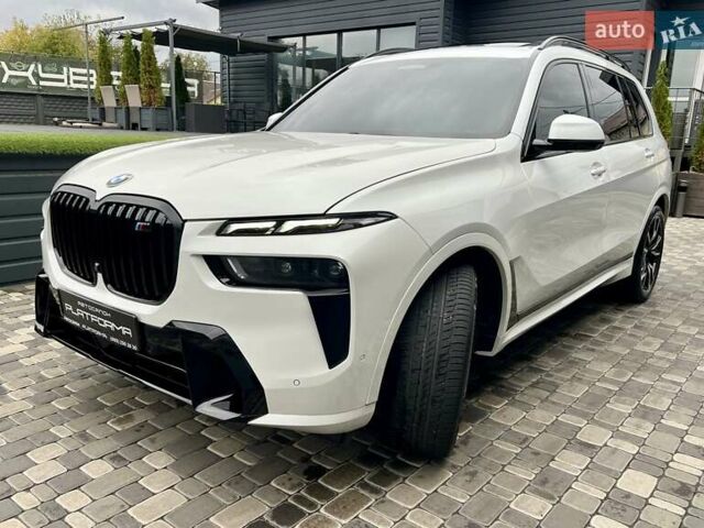 Белый БМВ X7, объемом двигателя 4.39 л и пробегом 68 тыс. км за 72900 $, фото 115 на Automoto.ua