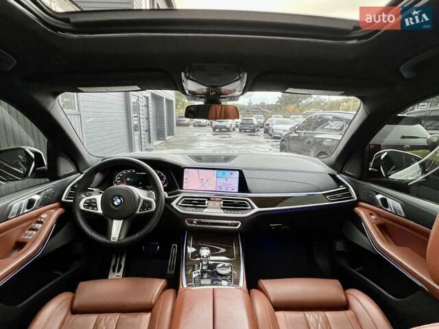 Белый БМВ X7, объемом двигателя 4.39 л и пробегом 68 тыс. км за 72900 $, фото 74 на Automoto.ua