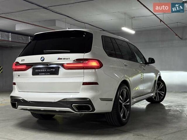 Белый БМВ X7, объемом двигателя 4.39 л и пробегом 99 тыс. км за 71900 $, фото 11 на Automoto.ua