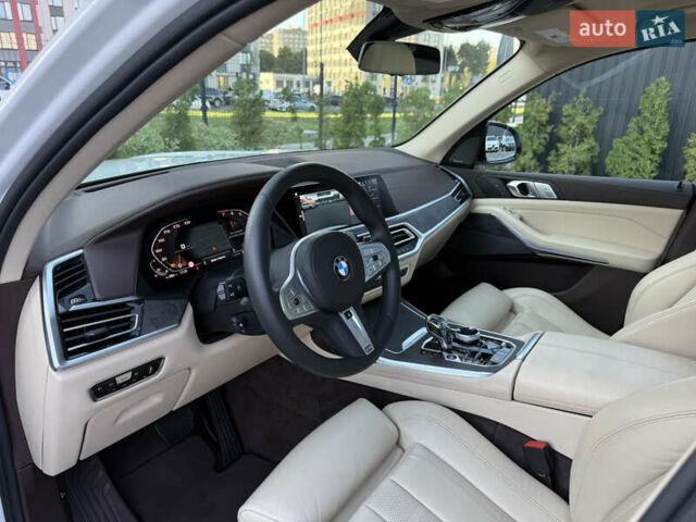 Белый БМВ X7, объемом двигателя 3 л и пробегом 109 тыс. км за 67000 $, фото 21 на Automoto.ua