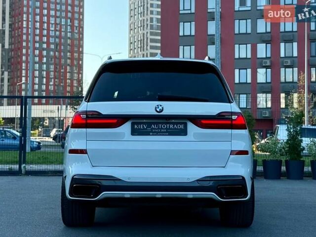 Белый БМВ X7, объемом двигателя 3 л и пробегом 109 тыс. км за 67000 $, фото 6 на Automoto.ua